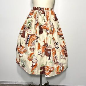 Vintage 50’s/60’s Novelty Print Skirt Tan/Brown/Orange XS/S